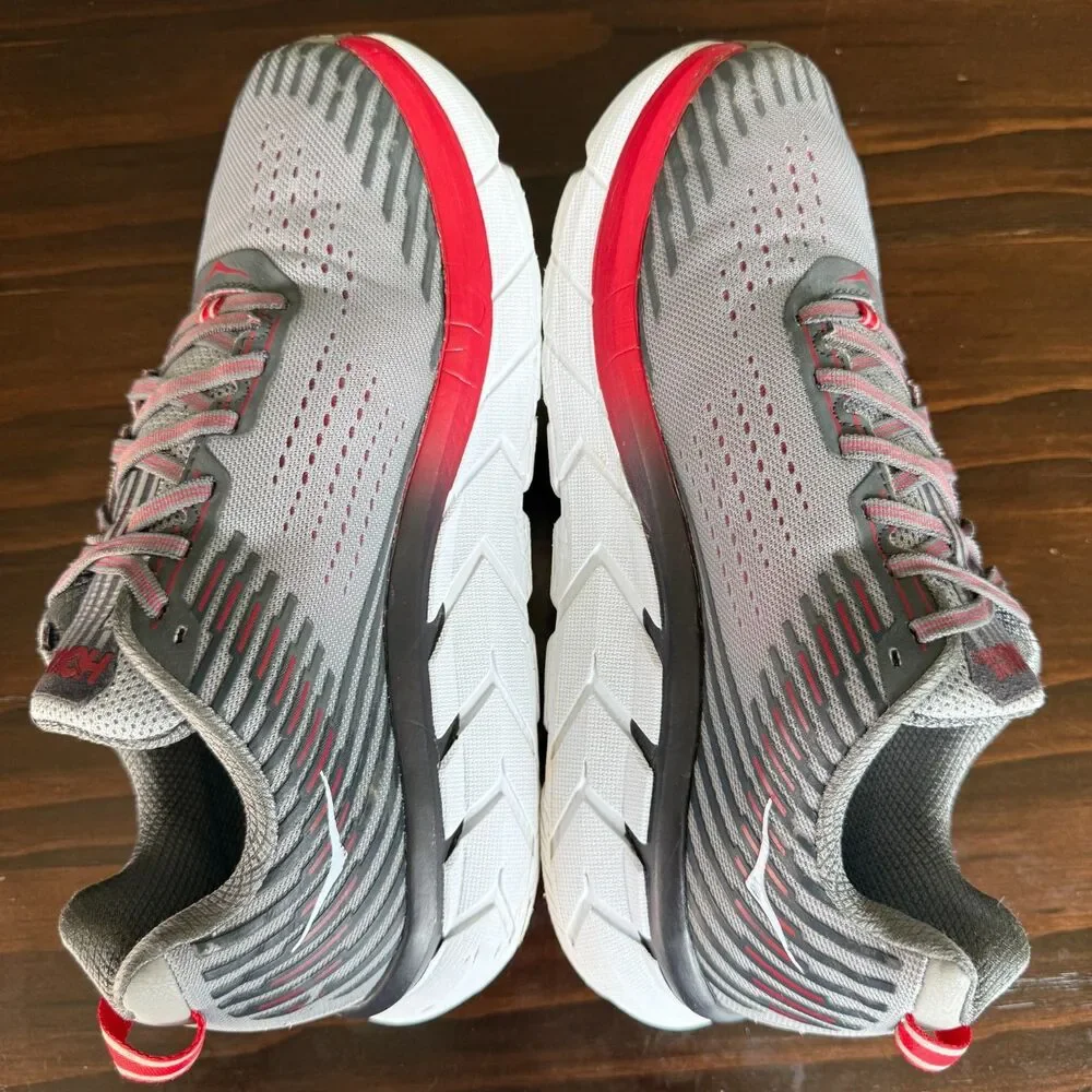 Hoka One One Clifton 5 Road Running Shoe Size 9.5 EE Gray Red Men's Sneaker - Picture 3 of 12